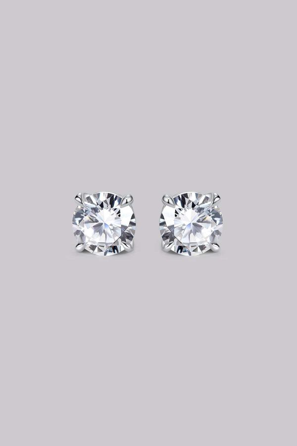 Round Diamond Stud Earrings (0.30ct)