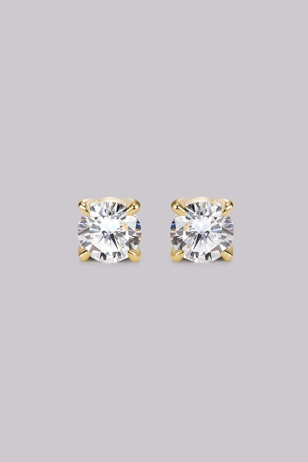 Round Diamond Stud Earrings (0.20ct)